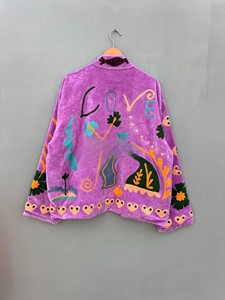 Veste en velours violet pour femme, artisanale, de luxe, élégante, pour l'hiver, vêtement d'extérieur élégant, cardigan à col haut ouvert sur le devant - Product Image 2
