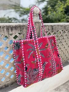 Sac à bandoulière matelassé en velours imprimé – Sac à main chic et tendance pour tous les jours - Product Image 3
