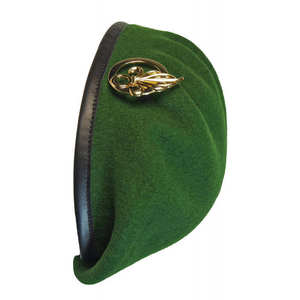 Béret en Laine Élégant pour Cérémonie, Chapeau Confortable au Design Classique, Broderie Personnalisée, Chapeau de Défilé pour Adultes, Vente en Gros - Product Image 6