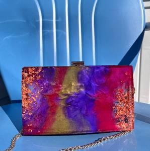 Pochette en résine | Pochette en marbre géode | Sac à main de soirée | Cadeaux pour elle | Flocons de feuille d'aluminium | Sac à main en résine | Pochette Geode | Boutique de cadeaux | Sac à main unique - Product Image 4