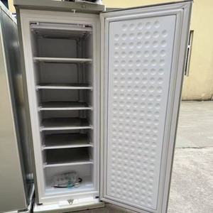 Fabricant <span class=keywords><strong>de</strong></span> glace solaire vertical 12/24V alimenté par énergie solaire BD-198-7 Utilisation commerciale Réfrigérateur à compresseur 7 couches R134a - Product Image 6