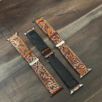 Bracelet de montre en cuir usiné à la main de conception florale occidentale personnalisée, bracelets de montre bohème en cuir de vachette de remplacement