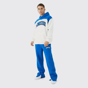 Survêtement 100% polyester pour homme, ensemble de survêtement en molleton à séchage rapide pour la gym et l'entraînement, logo personnalisé, survêtements du Pakistan - Product Image 1