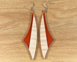 Fournisseur de Boucles d'Oreilles Bohèmes Artistiques Faits Main en Résine Époxy et Bois Écologiques, Meilleures Ventes pour Mariages - Product Image 5