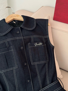 Robe en jean tissé mini pour femme, style décontracté, sans manches, col Peter Pan, taille haute avec ceinture, couleur unie, ODM OEM MUSE - Product Image 6