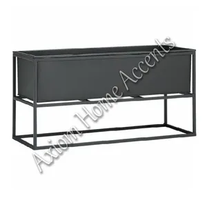 Macetero Colgante de Metal Elegante para Plantas de Interior, Diseño Moderno y Minimalista para Decoración del Hogar, Oficina o Jardín - Product Image 4