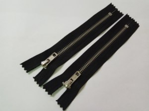 Custom Logo Close End Stainless Steel Metal <b>Zipper</b> #3#5#8 for Garment Bags - Product Image 2