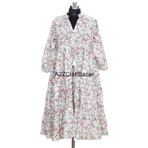 Vestido Maxi ajustado de verano para mujer con estampado floral tejido, vestido floral largo sostenible para mujer con decoración de botones con borlas - Product Image 1