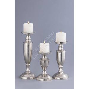 Ensembles de bougeoirs de Noël au design moderne, prix d'usine, supports décoratifs pour bougies, articles de décoration de table de fête, artisanat en métal - Product Image 1