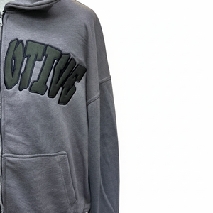 Fabricant sur mesure de sweats à capuche zippés pour hommes, logo imprimé et brodé, fabrication pakistanaise, prix bas. - Product Image 5