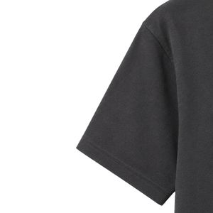 เสื้อยืดโอเวอร์ไซส์สีเทาเข้มสำหรับผู้ชาย แขนสั้น ผ้าฝ้าย คอกลม ปักโลโก้เล็กน้อย สไตล์ลำลอง สตรีทแวร์ ทรงหลวม แฟชั่นทันสมัย - Product Image 6