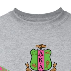 T-shirt décontracté pour femme à manches courtes, broderie motif chevron, col rond, couleurs rose, vert, noir, rouge, blanc, gris – Vêtement de mode - Product Image 4