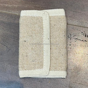 Cartera Triple Hecha a Mano con Cáñamo del Himalaya Natural, Cartera Minimalista Ecológica para Tarjetas y Efectivo, Monedero de Cáñamo de Diseño Sostenible - Product Image 5