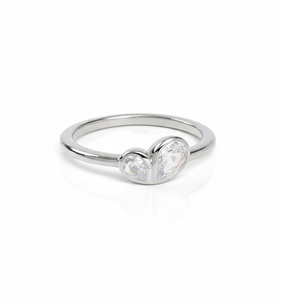 Anillo de Compromiso Minimalista con Símbolo de Corazón y 2 Piedras para Mujer, Circonita Cúbica, Corte Pera, Plata de Ley 925, Engaste Biselado - Product Image 5