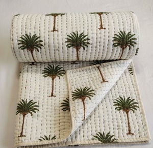 Juego de Edredón Moderno con Estampado de Palmeras y Diseño Bordado, Ropa de Cama de Algodón para Todas las Temporadas, Decoración del Hogar - Product Image 2