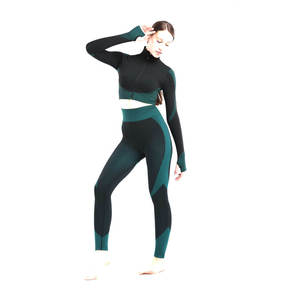 Ensemble de yoga 2 pièces pour femme : haut court dos en U et leggings taille haute effet seconde peau – Tenue de sport, gym, Pilates, fitness - Product Image 1