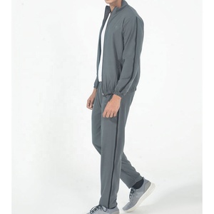 Conjunto Deportivo de Dos Piezas de Alta Calidad para Hombre, Transpirable, de Manga Larga, para Estilo y Comodidad - Product Image 5