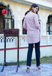Women's Floral Printed Short <b>Kurti</b> White Rayon Mandarin Collar Three Quarter Sleeve Casual Ethnic Wear Daily Fashion <b>Kurti</b> - Product Image 3
