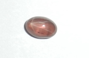 Zafiro Estrella Morado Transparente Ovalado de 4x6 mm, 0.5 Quilates, Cabujón Pulido Creado en Laboratorio con Efecto de Estrella de 6 Puntas para Joyería - Product Image 4