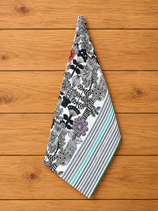 Essuie-mains de cuisine imprimé floral noir et blanc |   Essuie-tout à motif botanique moderne |   Serviette de cuisine en lin rayée - Product Image 4