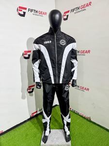 ชุดวอร์มกันลมผู้ชายแบบกำหนดเอง OEM ODM ชุดกีฬาน้ำหนักเบา ผู้ผลิตฉลากสินค้าส่วนตัว MOQ ต่ำ ผลิตในปากีสถาน - Product Image 3