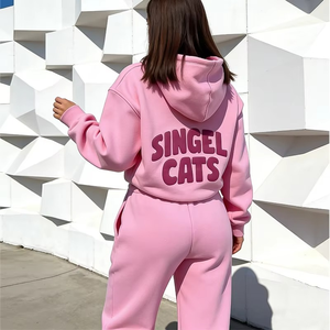 Conjunto de Sudadera con Capucha y Pantalones Deportivos de Felpa de Algodón Grueso para Mujer, Personalizado con Impresión Puff, Ropa Casual de Calle de Alta Calidad - Product Image 1