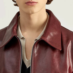 Chaqueta de Motociclista de Cuero para Hombre, Cuello Camisero, Cierre de Cremallera, Corte Ajustado, Largo Regular - Product Image 3
