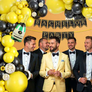 ชุดตกแต่งพรีเมียมสำหรับเจ้าบ่าว |   ลูกโป่งคอนเฟตติสีเหลืองสีดำสีขาว 58 ชิ้นพร้อมจุดกาวและแบนเนอร์ปาร์ตี้ - Product Image 6