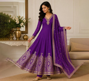 Robe longue Salwar Kameez Dupatta de style pakistanais, en coton, avec broderie lourde et travail de sequins, coupe moderne, pour occasions spéciales, tenue de soirée - Product Image 1