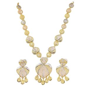 Ensemble de colliers en laiton plaqué or à trois tons en gros, collier court multi-tones tricolores pour femmes et ensembles de boucles d'oreilles - Product Image 3