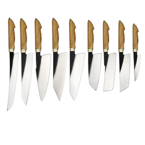 Juego de Cuchillos de Cocina Profesionales de 5 Piezas, Hechos a Mano en Acero de Damasco, con Mangos de Plástico y Hoja de Punta Caída, Personalizables OEM - MS Enterprise - Product Image 1