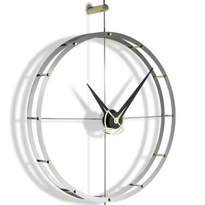 Horloges murales en métal sans rouille, sensation premium et designs uniques pour des espaces de vie élégants, affichage à aiguilles, horloge murale en métal - Product Image 1