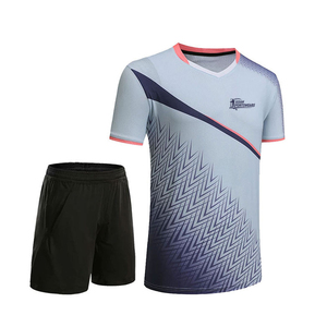 Maillot et short de volley-ball légers avec technologie de séchage rapide, tissu en maille respirant, idéal pour les températures chaudes et les matchs intenses - Product Image 1