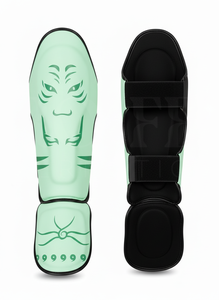 Vente en gros de protège-tibias de Muay Thai personnalisés avec impression sérigraphique, en cuir PU, pour le kickboxing, la MMA et les arts martiaux - Product Image 6