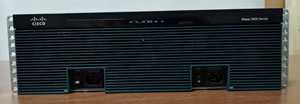 เราเตอร์บริการแบบรวม Cisco 3945 รุ่นที่ 2 รุ่น CISCO3945/K9 หน่วยความจำแฟลช อีเธอร์เน็ต 3 พอร์ตสำหรับ WAN พอร์ต  แหล่งจ่ายไฟคู่ - Product Image 1