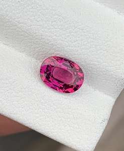 Turmalina Rubelita Rosa, Corte Ovalado, Origen Afganistán, Gema Natural Suelta, Piedra Facetada para Joyería - Product Image 1