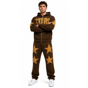 Ensemble de survêtement unisexe marron à capuche avec étoiles dorées et imprimé craquelé, fermeture éclair sur le devant, sweat-shirt et pantalon décontractés pleine longueur - Product Image 2