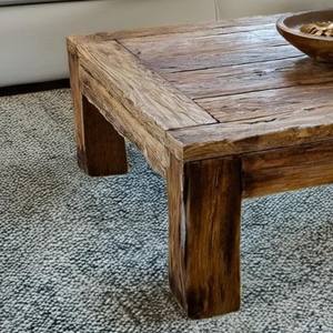 Mesa de Centro de Madera Maciza de Estilo Vintage con Diseño de Baja Altura, Estructura de Marco Grueso y Acabado con Textura Rústica Natural - Product Image 2
