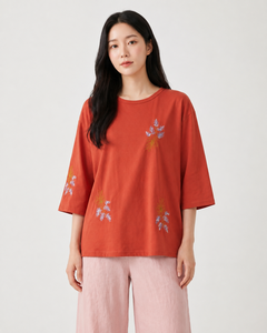 Blouse Rouge Brodé pour Femme, Coupe Ample, Manches 3/4, Col Rond, Motif Floral, Style Décontracté, Haut Musulman, Vente en Gros - Product Image 2