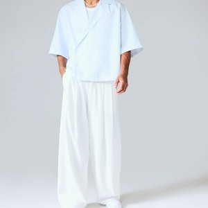 เสื้อเชิ้ตผู้ชายทรงโอเวอร์ไซส์ สีฟ้าอ่อน ลายทาง แขนสั้น สไตล์ลำลอง ปกคอปก ติดกระดุมสองแถว ผ้าฝ้าย สไตล์ฤดูร้อน - Product Image 4