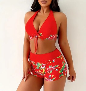 Ensemble bikini imprimé floral rouge pour femmes, col halter, short à nouer sur le devant, maillot de bain extensible, vêtements de plage - Product Image 5