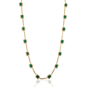 Collar de Cadena Cubana con Halo de Esmeraldas y Diamantes de 6.2 Ct. de Diseño Moderno para Mujer, Oro Amarillo Real de 14K, Joyería Más Vendida - Product Image 1