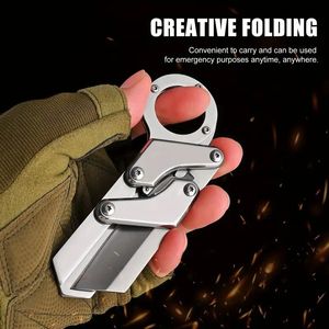 Coltello Pieghevole Compatto in Acciaio Inossidabile Leggero con Lama Affilata, Design Resistente, Impugnatura a Due Mani per Attrezzi da Sopravvivenza all'Aperto - Product Image 4