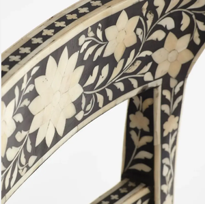 Chaise de salle à manger moderne haut de gamme en os incrusté, design floral, faite à la main, pour hôtels et usage extérieur - Product Image 4