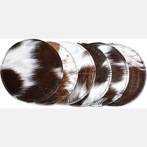 Posavasos de cuero con pelo de vaca para té y bandeja de comedor - Product Image 5