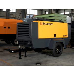 Moteur Cummins 112kw 400 CFM 12bar <span class=keywords><strong>compresseur</strong></span> d'air portable à double porte 380V diesel pour le forage de minerai de mine et le <span class=keywords><strong>sablage</strong></span> - Product Image 1