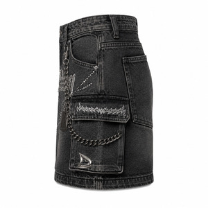 กระโปรงยีนส์ทรงคาร์โก้แบบ Stonewash สำหรับผู้หญิง, กระโปรงมินิสีดำเอวต่ำประดับโซ่และคริสตัลสไตล์โกธิคสตรีทแวร์ - Product Image 3