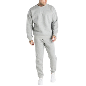 Ensemble de survêtement pour homme, sweat-shirt ample et pantalon de jogging décontracté, tenue confortable et moderne pour le sport quotidien - Product Image 1