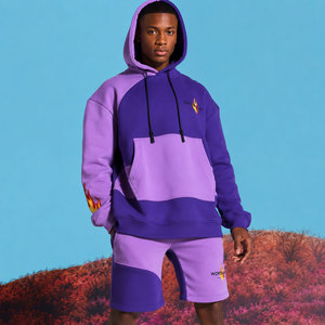 Conjunto Deportivo Informal Unisex de Dos Piezas para Verano 2026, Sudadera con Capucha y Pantalones Cortos con Logotipo Personalizado, Color Sólido, 100% Poliéster, Secado Rápido - Product Image 1