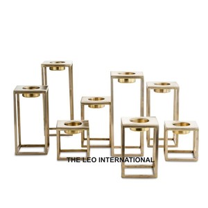 Juego de Portavelas de Aluminio Metálico Hecho a Mano con Acabado Dorado, Decoración para el Hogar a un Precio Impresionante - Product Image 3